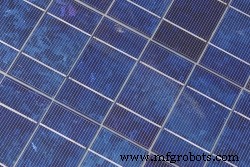 ナノヘテロ接合：コロイド量子ドットで太陽電池効率を向上