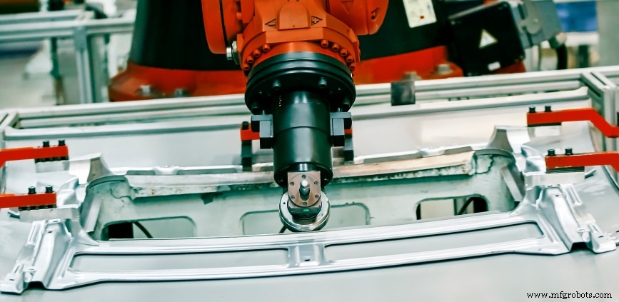 産業用ロボットの主要12用途：効率と安全性を向上
