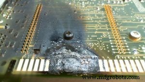 基板の過熱損傷を見抜く：実践的ガイド