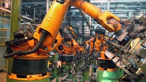 職場へのロボット導入:メリット・課題・人間との共存モデルを徹底分析