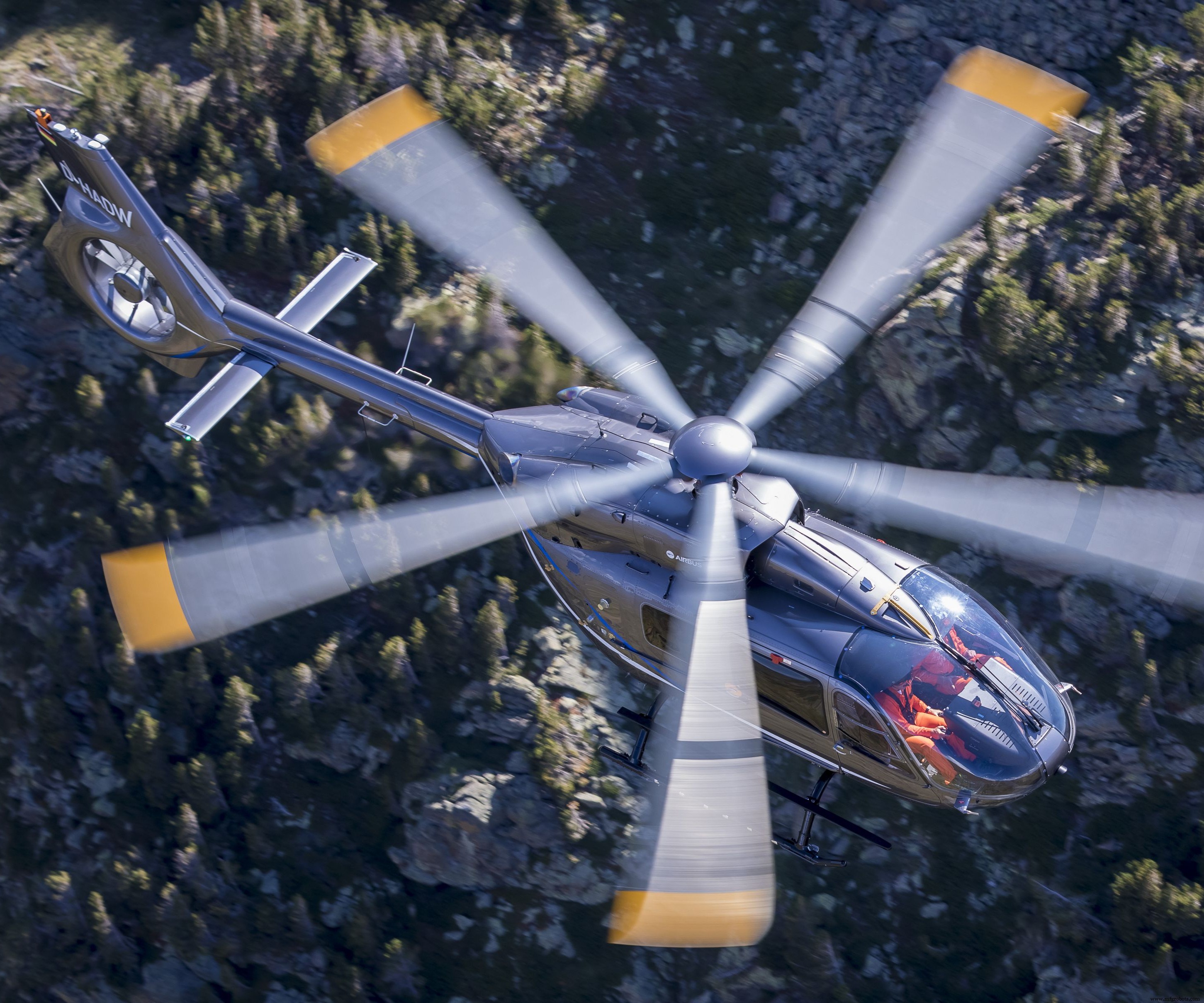 SGL Carbon、Airbus H145ヘリコプターローターブレード向け先進複合材ファブリックを供給