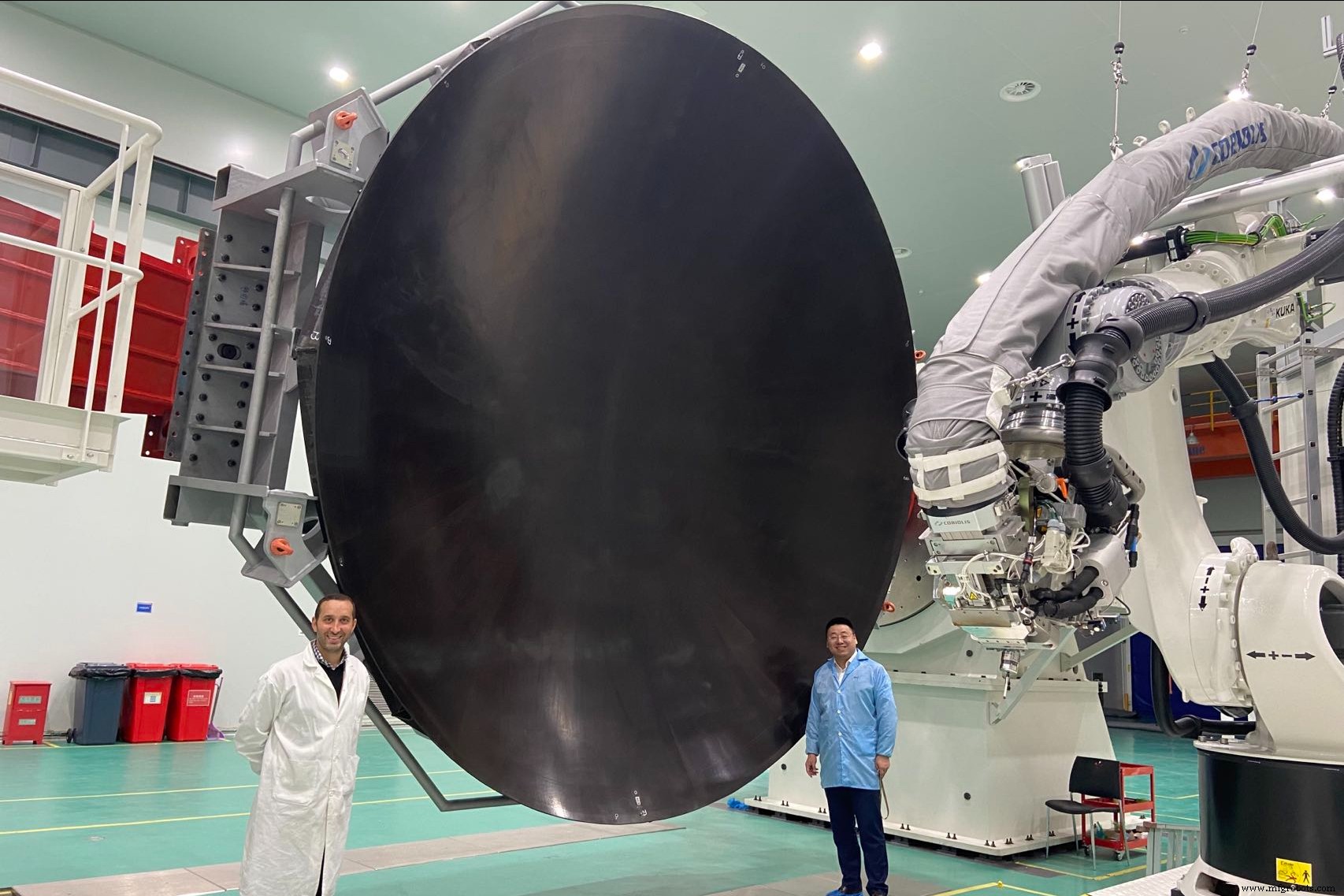 恒神カーボン・コンポジット、中国航空宇宙OEM向け実寸後部圧力隔壁デモ機5セット製造