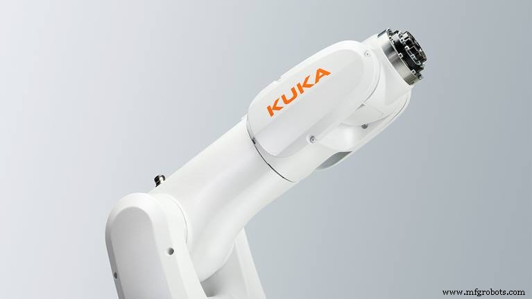 KUKA、小型ロボット「KR 4 Agilus」発表：電子機器自動化に最適