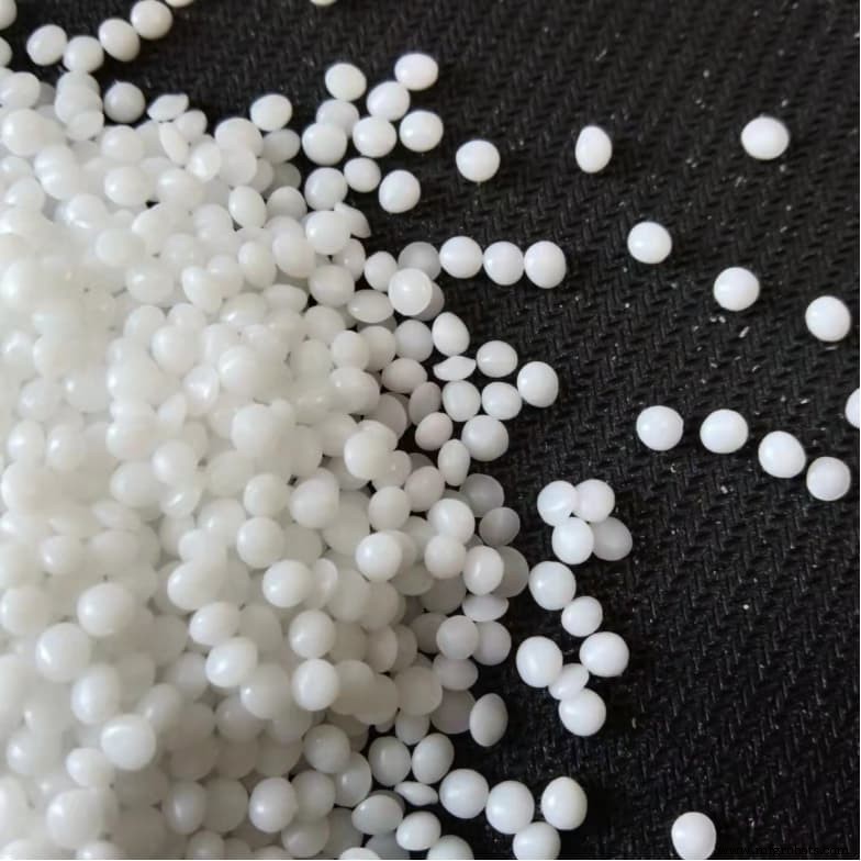 射出成形に最適な10種類のプラスチック樹脂：特性と選定ガイド