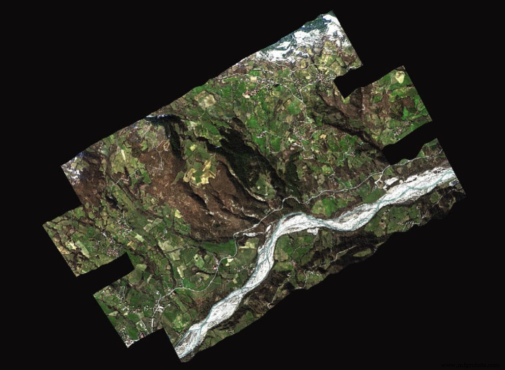 スペクトル忠実度の確保：ハイパースペクトルカメラ品質の最適化