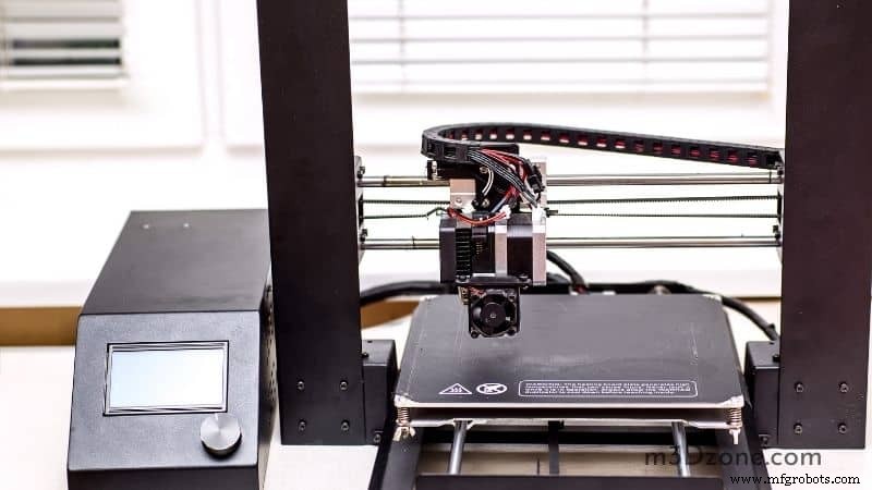 3Dプリンターが中途で止まる原因と即効対処法:フィラメント・ノズル・過熱対策