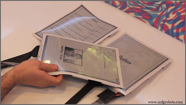 Paper Tab：柔軟な紙技術でタブレットを革新