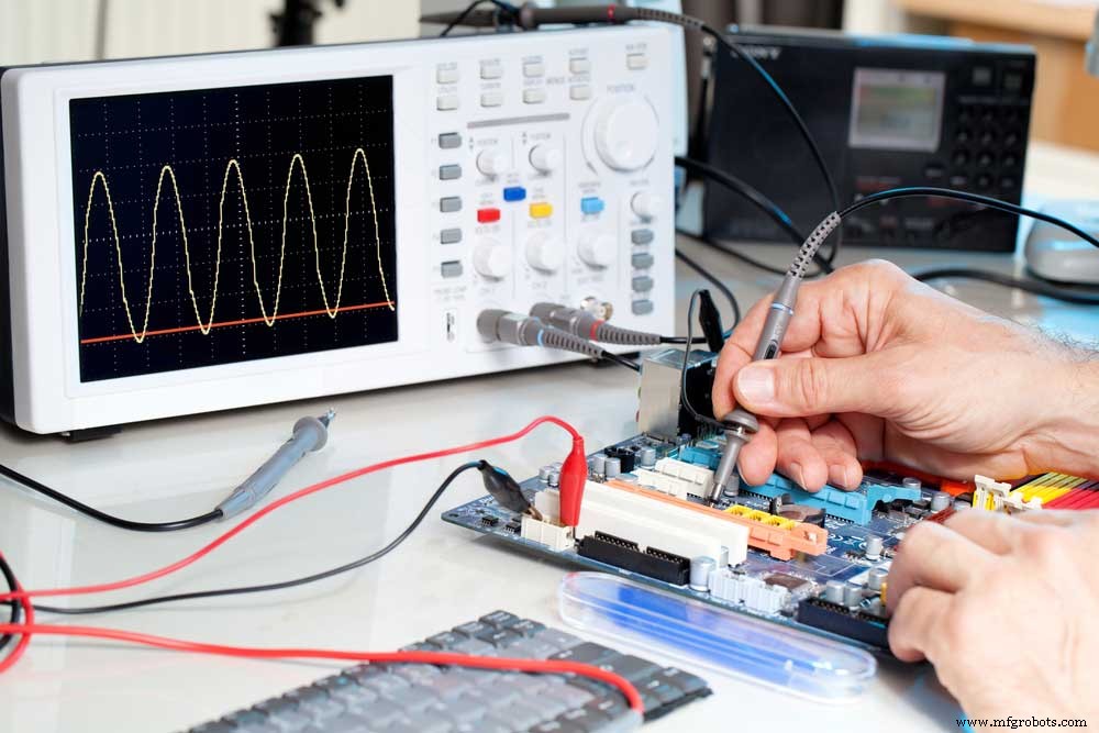 RF検出器自作ガイド：隠された電波信号を検知するシンプルな装置