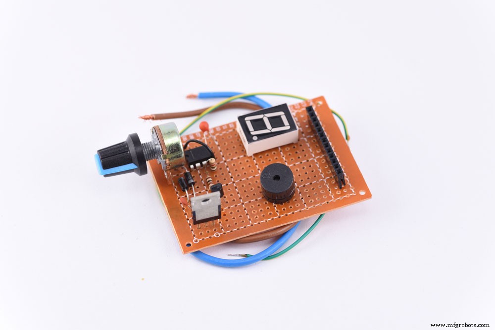 ポテンショメータの種類完全ガイド：仕組み・特性・選び方