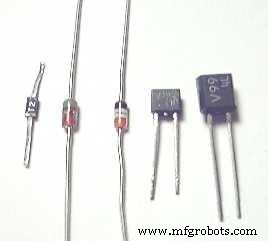 バリキャップダイオード完全ガイド：電圧制御容量の原理と応用