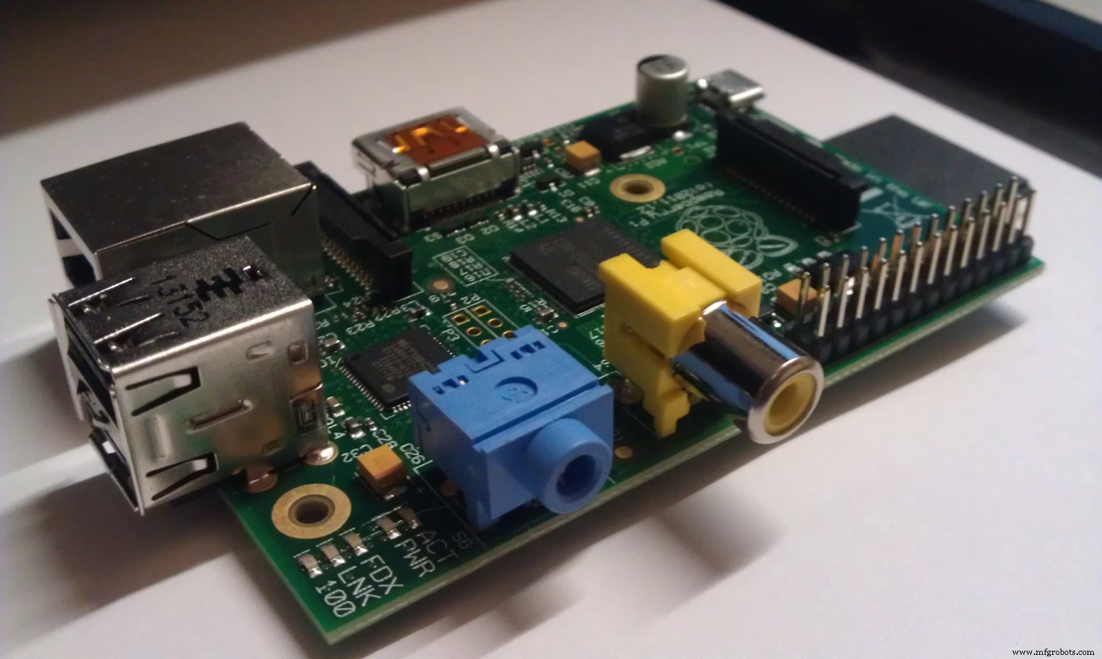 Khadas VIM3徹底レビュー：エンジニア/デザイナー向け最強SBCの実力と活用法