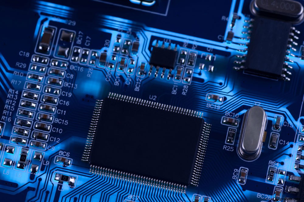 PCBスロット:精密電子組み立てのための信頼性・効率的な部品固定