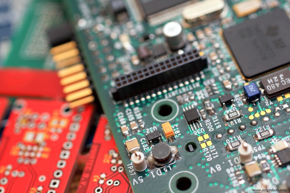 PCB設計の基礎：信頼性の高い基板を作るルール・手順・無料ツール完全ガイド