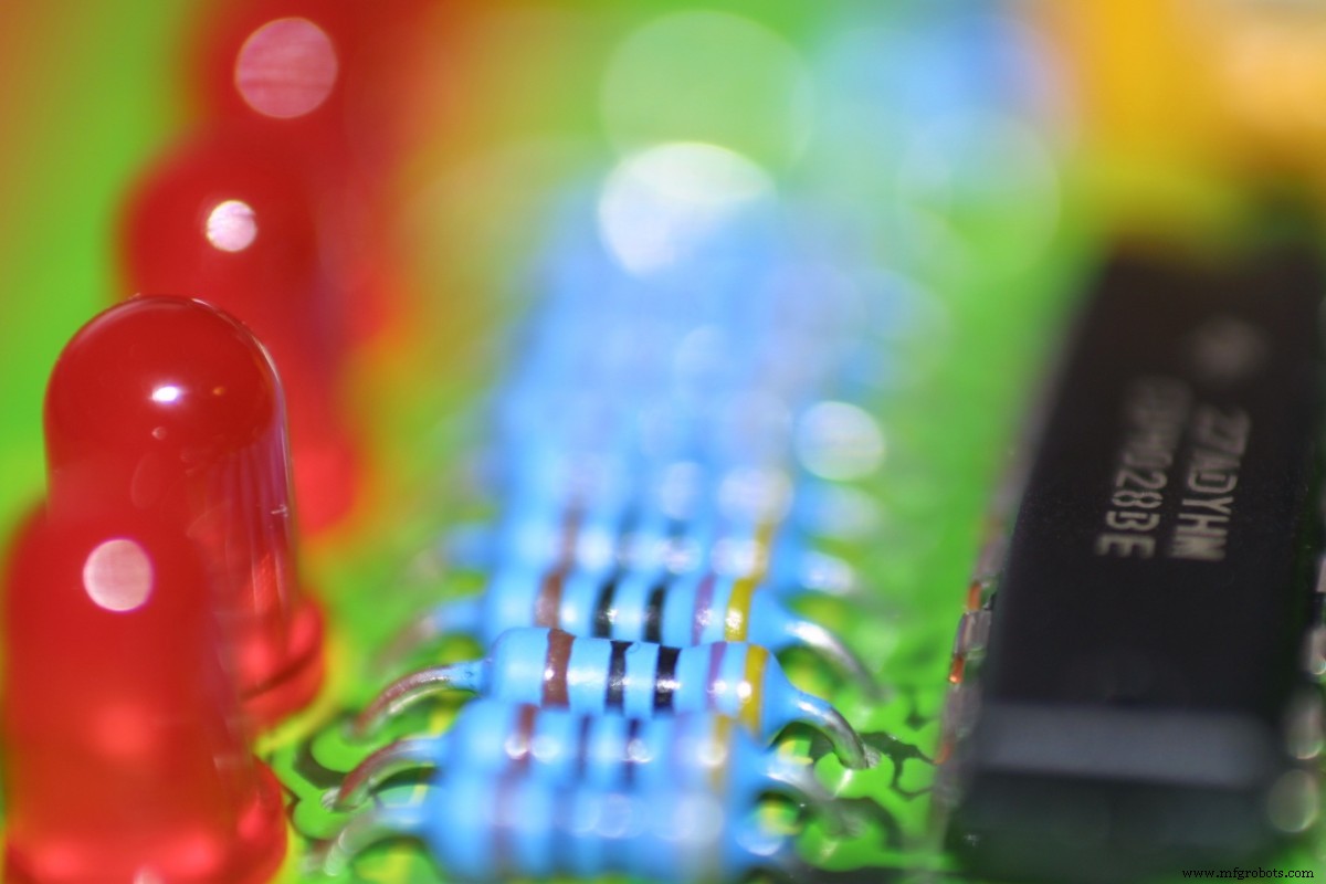 IMS PCB（絶縁金属基板）徹底解説：高放熱・高耐圧・FR-4との違いから用途まで