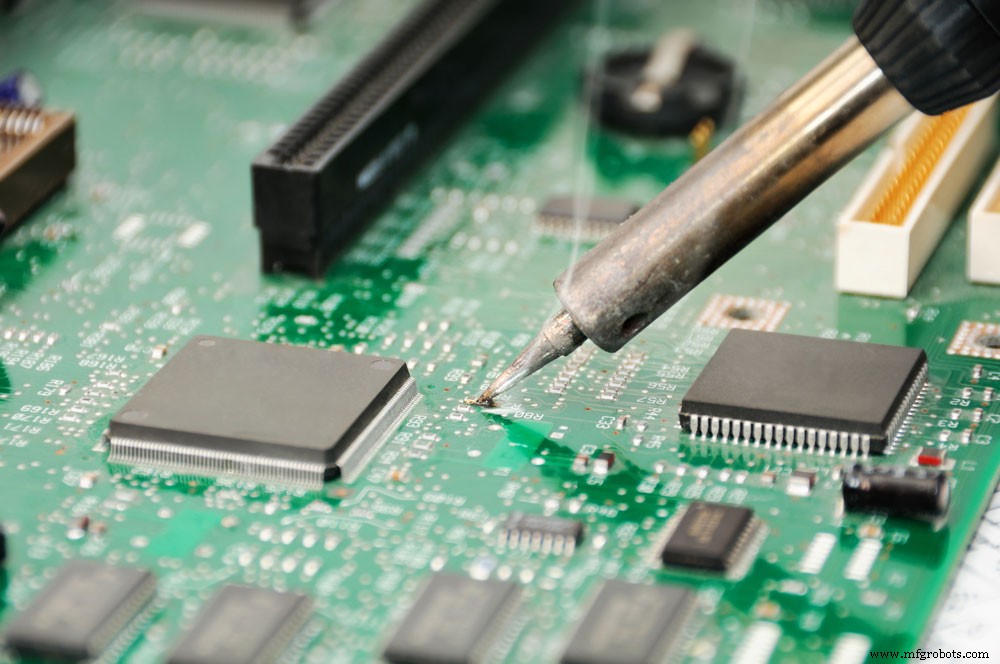 OSP表面処理:銅PCBを守る信頼性とコスト効率に優れた選択肢