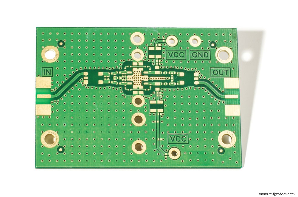 4層PCB徹底解説：高度な回路設計のための重要ポイント
