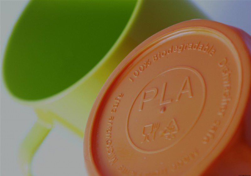PLAバイオプラスチックの理解：組成、用途、持続可能性