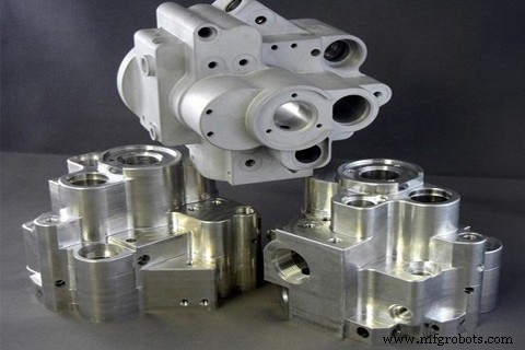 5軸CNC加工のマスター：主なメリットとソリューション