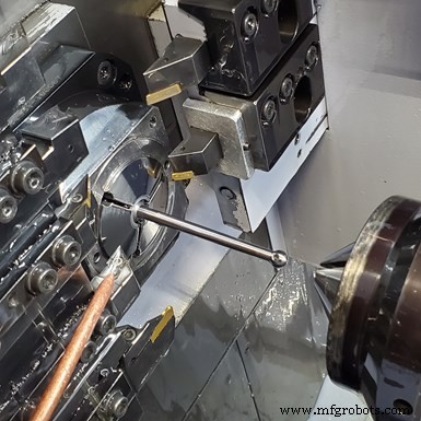 CAD/CAMが機械加工現場を変える：スイス型旋盤導入のメリット