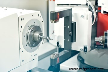 精密研削盤向け高度レーザー測定システム