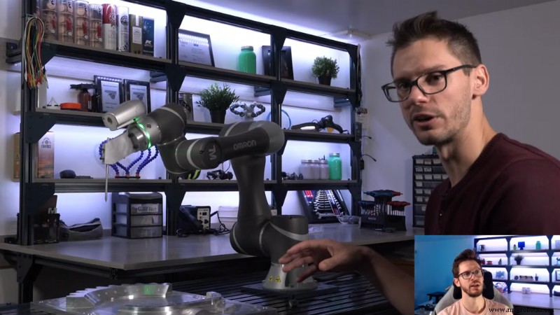RoboDKでロボットプログラミングをマスター—無料包括的トレーニング