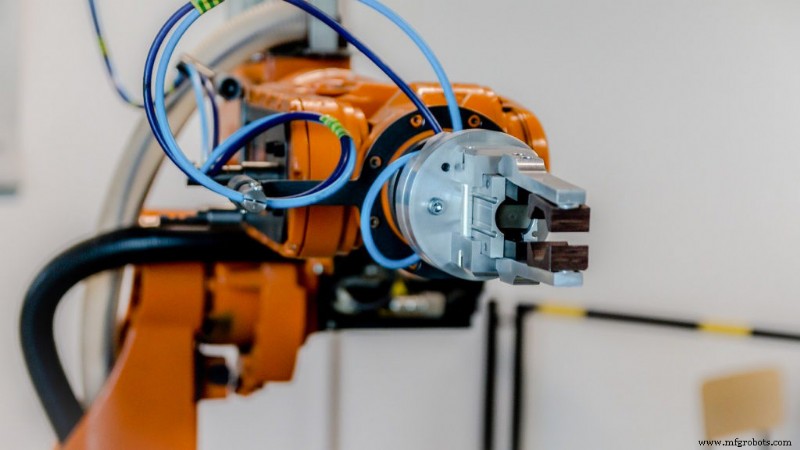 ロボット活用によるオンショアリング：現代製造業のための実践ガイド