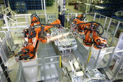 手動からロボット組立へのシームレスな移行：効率向上の実証済み戦略