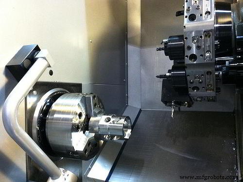Haas CNC旋盤Gコード完全ガイド: 必須コマンドと機能