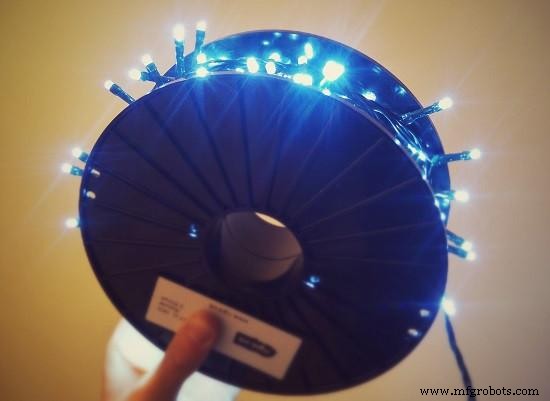 空の3Dプリンターフィラメントスプールのリサイクルと再利用法